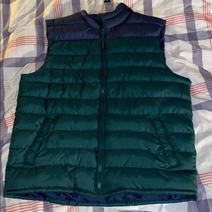 Old navy green vest